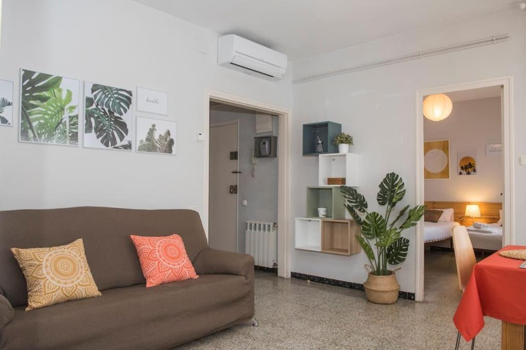 Apartament Sunny And Quiet Sagrada Familia Barcelona Zewnętrze zdjęcie