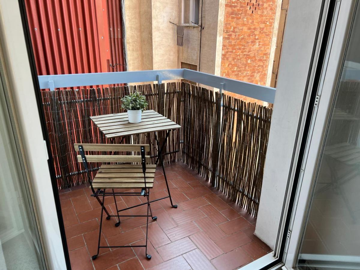 Apartament Sunny And Quiet Sagrada Familia Barcelona Zewnętrze zdjęcie